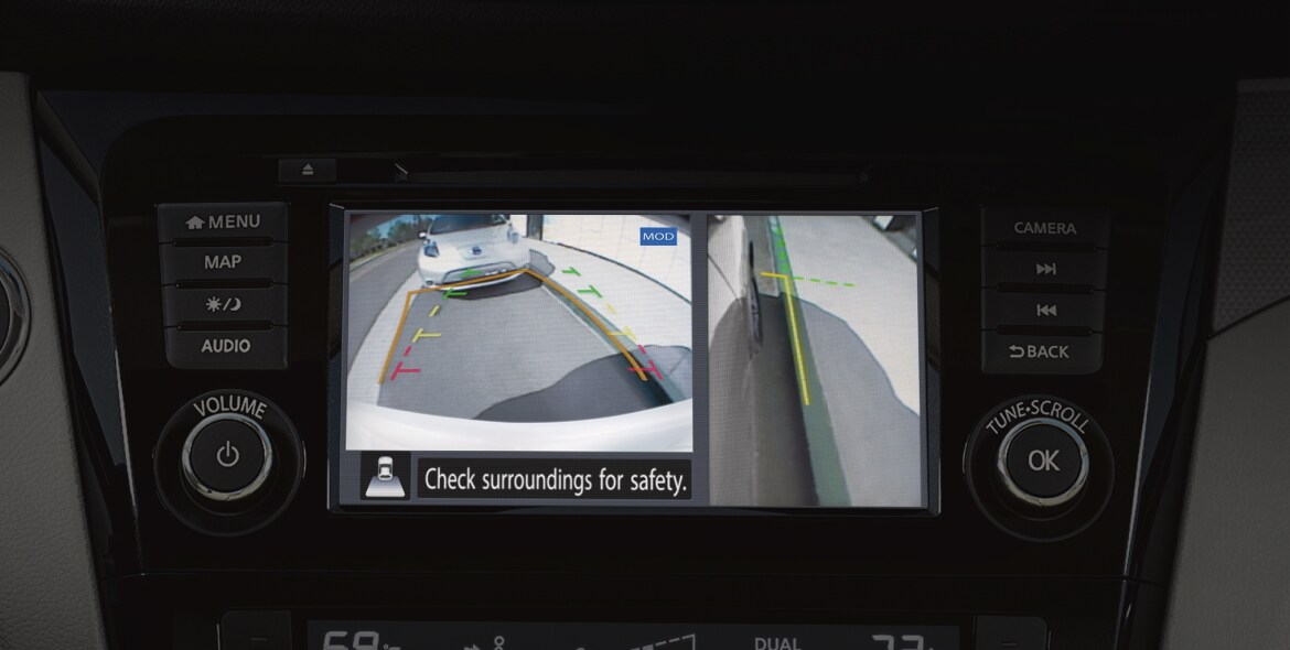 2022 Nissan Qashqai showing intelligent around view monitor sensors