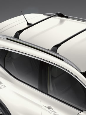 2023 Nissan Qashqai in Pearl White showing roof rails