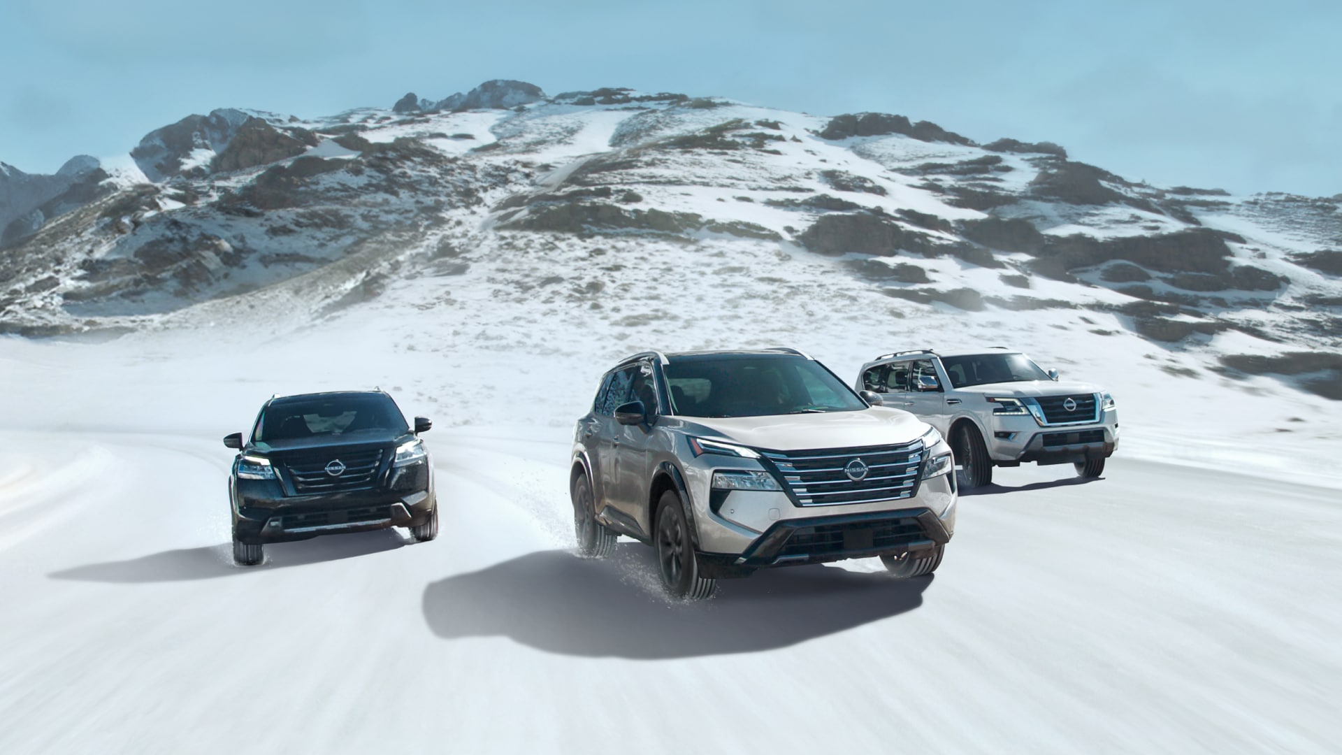 Nissan SUVs and Crossovers offroading in snow