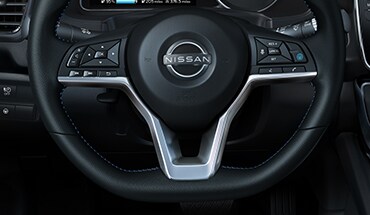 2023 Nissan LEAF heated steering wheel