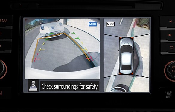2023 Nissan Maxima view of car parallel parking using Intelligent Around View Monitor.