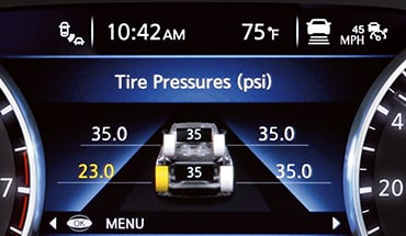 2023 Nissan Murano Advanced drive-assist display showing tire pressure.