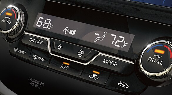 2023 Nissan Murano dual zone automatic temperature control panel.