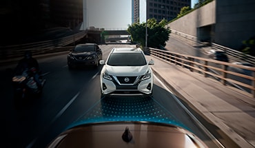 2023 Nissan Murano showing intelligent emergency braking with pedestrian detection.