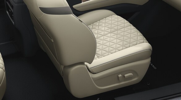2023 Nissan Murano zero gravity seating.