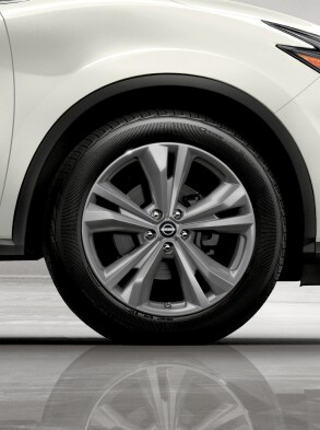 2023 Nissan Murano closeup of 20-inch aluminium-alloy wheels.