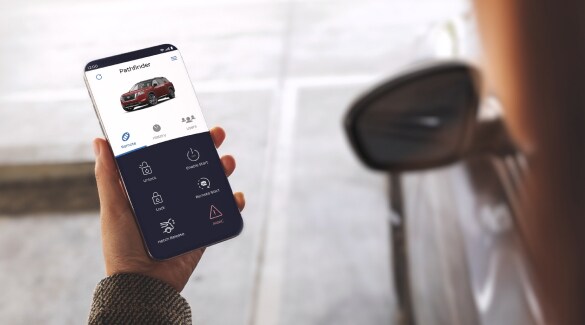 2023 Nissan Pathfinder Smartphone With Nissanconnect App