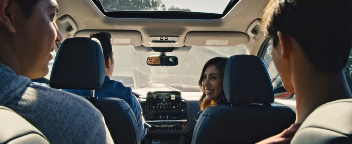 Nissan Pathfinder Connectivity video