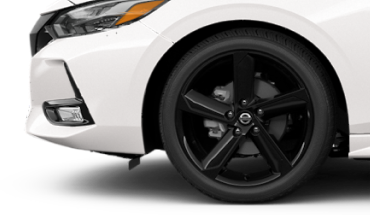 2022 Nissan Sentra midnight edition black alloy wheels
