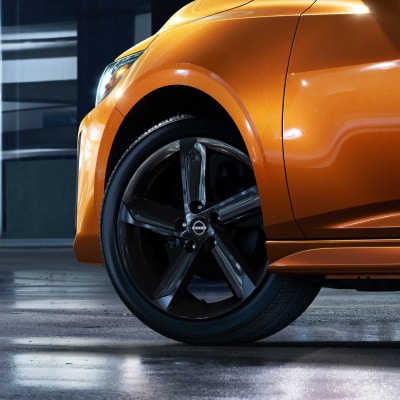 2024 Nissan Sentra aluminum alloy wheel close up
