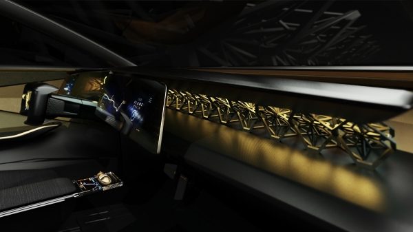 Luxurious dashboard design in the Nissan IMS Concept Car