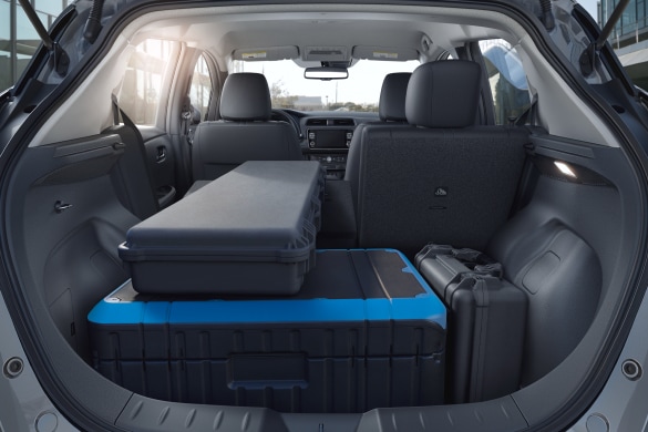 Nissan LEAF interior & cargo space