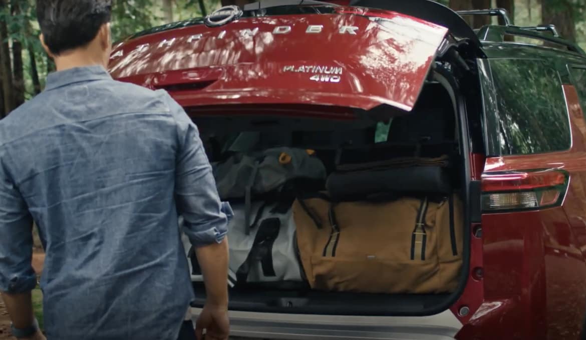 Nissan Pathfinder Interior and Cargo video